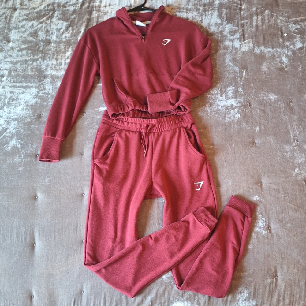 Gymshark Jogger Lounge Set